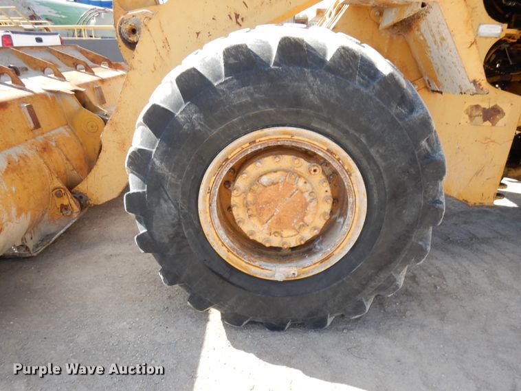 image for item IT9352 1984 Caterpillar 950B  wheel loader