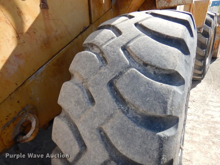 image for item IT9352 1984 Caterpillar 950B  wheel loader