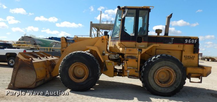 image for item IT9353 1994 Caterpillar 960F  wheel loader