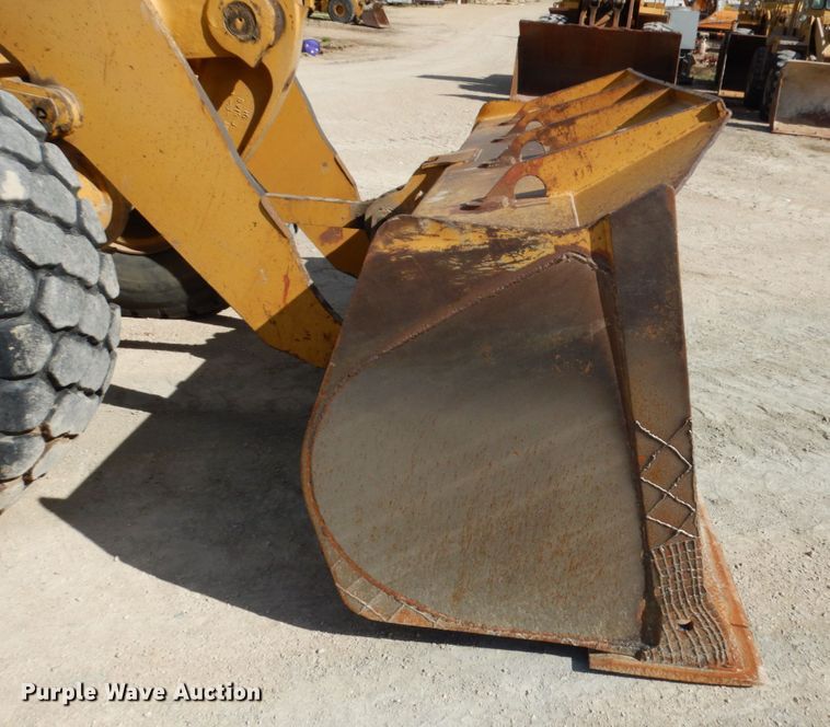 image for item IT9353 1994 Caterpillar 960F  wheel loader