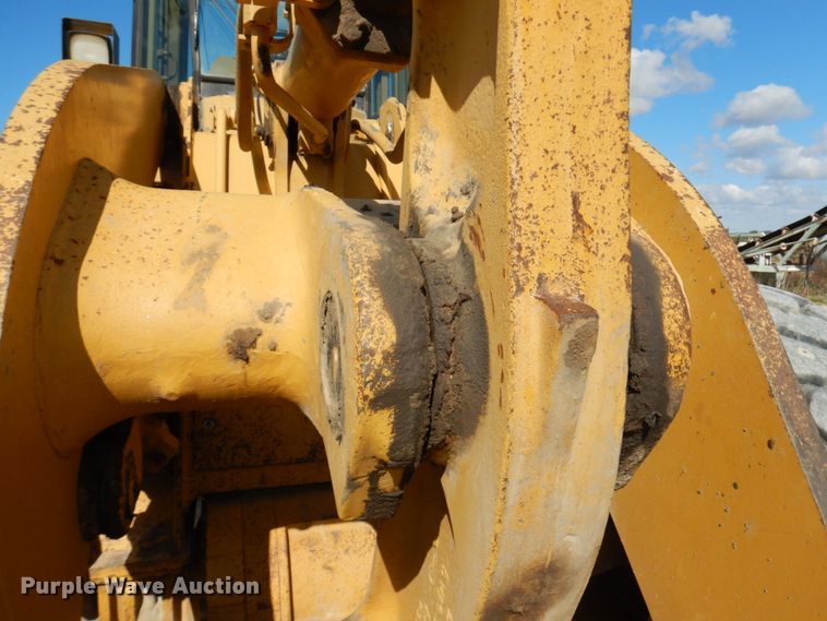 image for item IT9353 1994 Caterpillar 960F  wheel loader