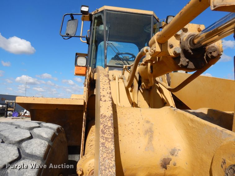 image for item IT9353 1994 Caterpillar 960F  wheel loader