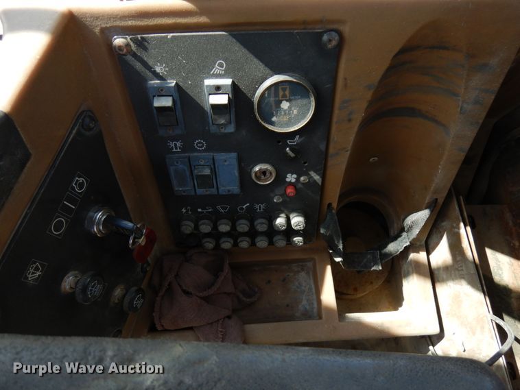 image for item IT9353 1994 Caterpillar 960F  wheel loader