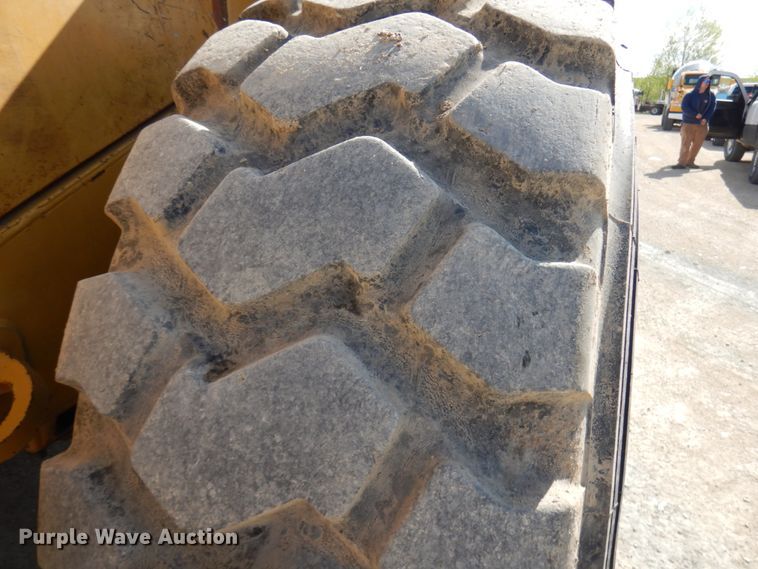 image for item IT9353 1994 Caterpillar 960F  wheel loader