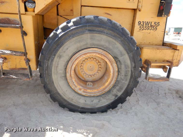 image for item IT9353 1994 Caterpillar 960F  wheel loader