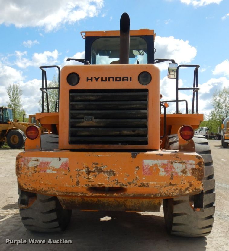 image for item IT9354 1998 Hyundai HL760  wheel loader