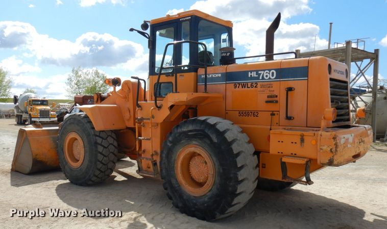 image for item IT9354 1998 Hyundai HL760  wheel loader