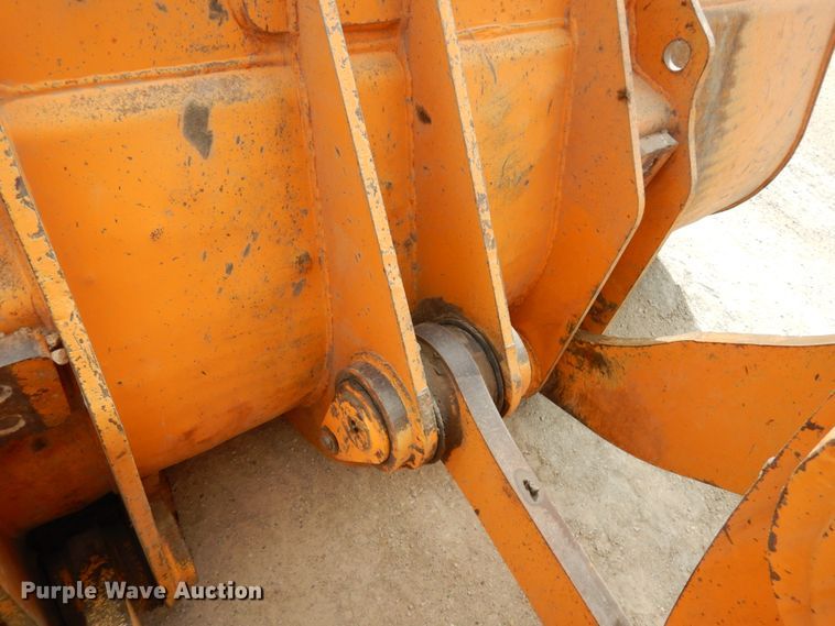 image for item IT9354 1998 Hyundai HL760  wheel loader