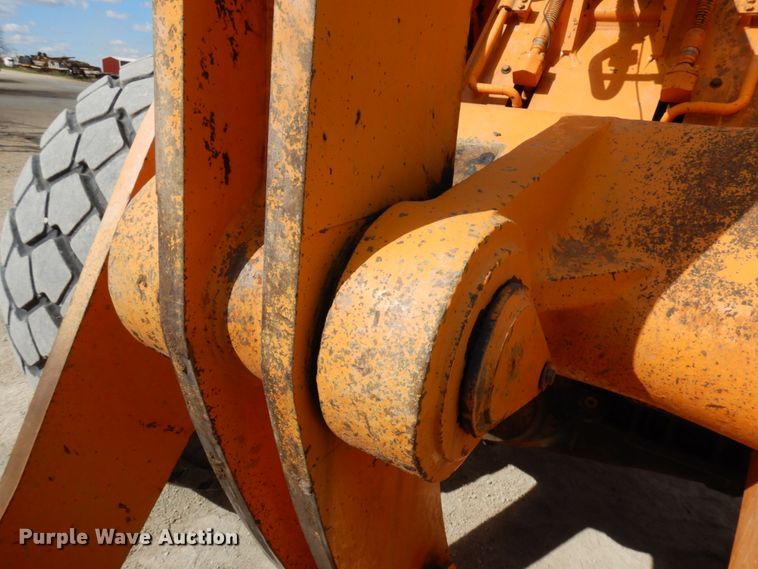 image for item IT9354 1998 Hyundai HL760  wheel loader