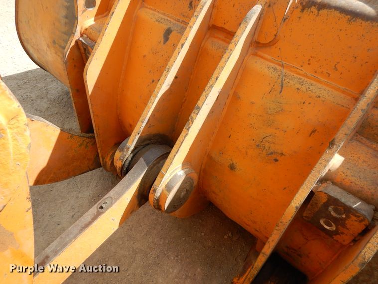 image for item IT9354 1998 Hyundai HL760  wheel loader