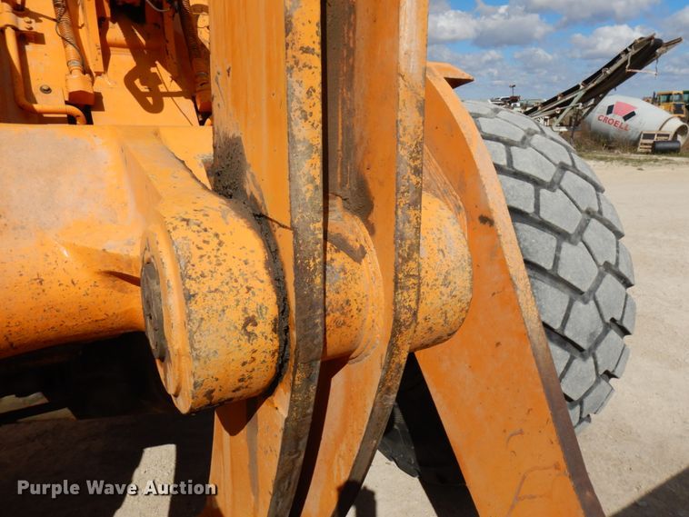 image for item IT9354 1998 Hyundai HL760  wheel loader