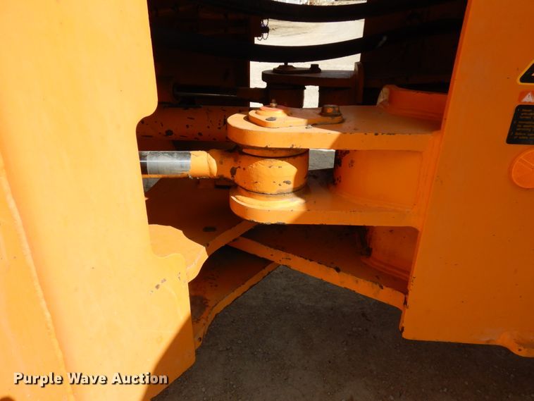 image for item IT9354 1998 Hyundai HL760  wheel loader