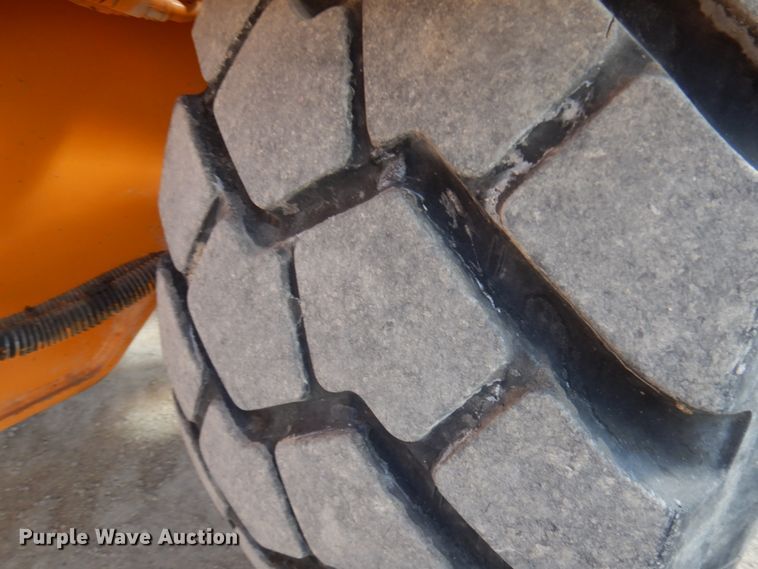 image for item IT9354 1998 Hyundai HL760  wheel loader