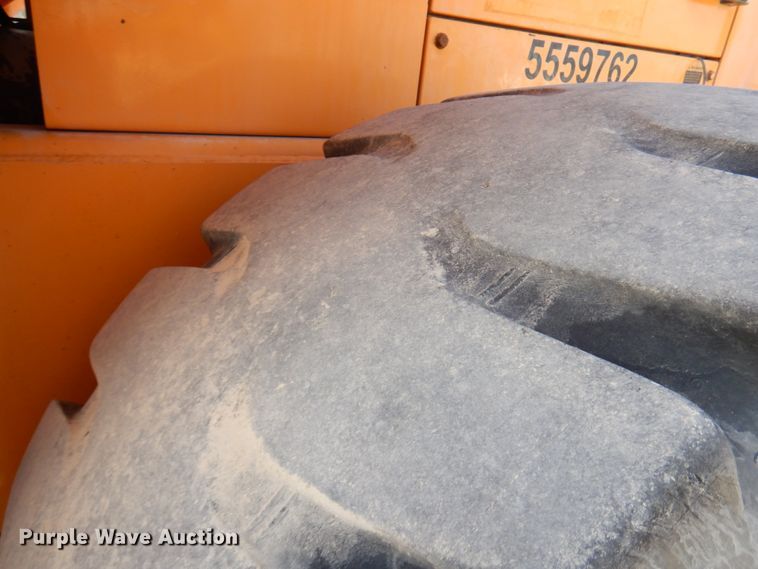 image for item IT9354 1998 Hyundai HL760  wheel loader