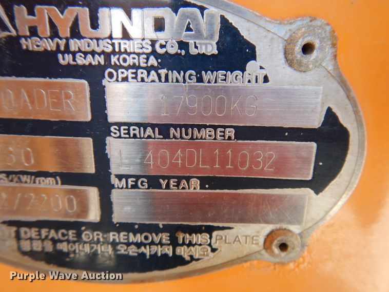 image for item IT9354 1998 Hyundai HL760  wheel loader