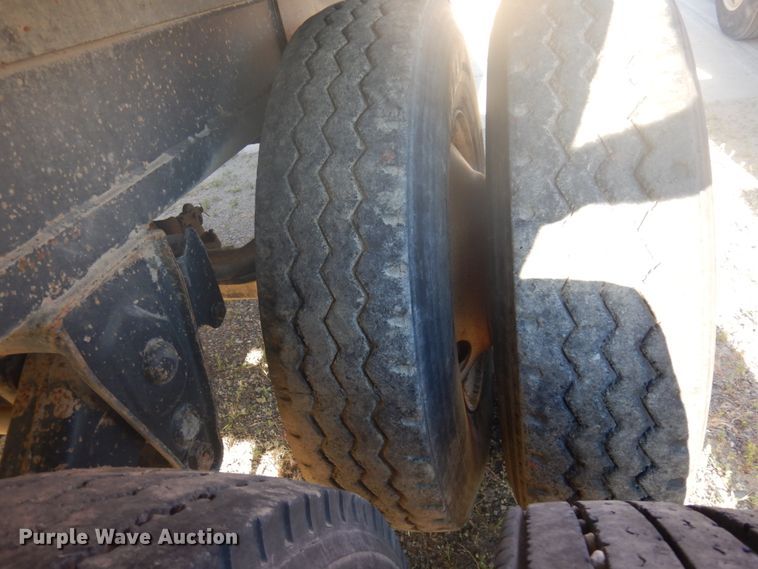 image for item KA9008 2004 Warren PDT-12  end dump trailer