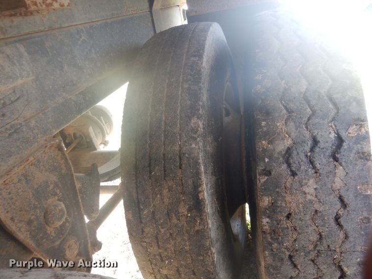 image for item KA9008 2004 Warren PDT-12  end dump trailer