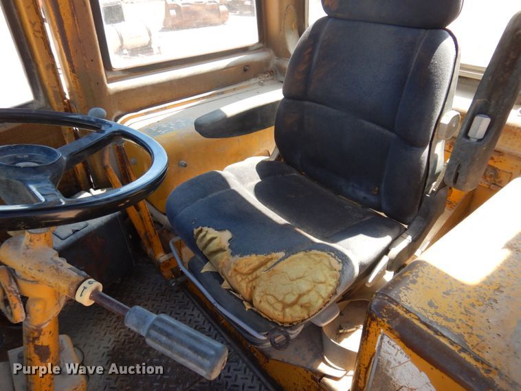 image for item KA9013 1978 Caterpillar 920  wheel loader