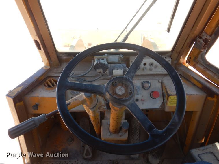 image for item KA9013 1978 Caterpillar 920  wheel loader