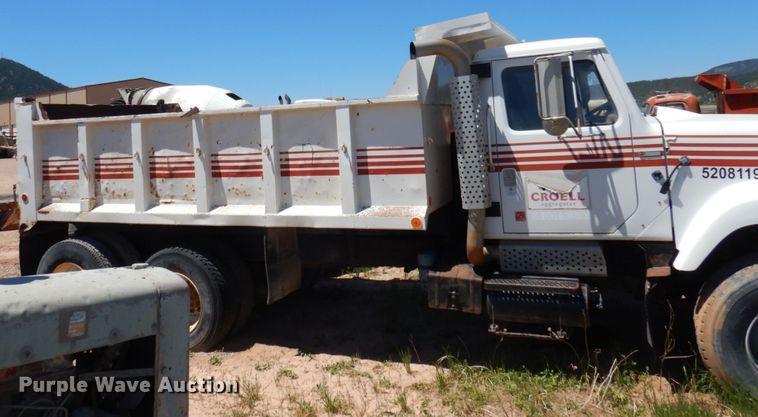image for item KA9014 1981 International F2574  dump truck