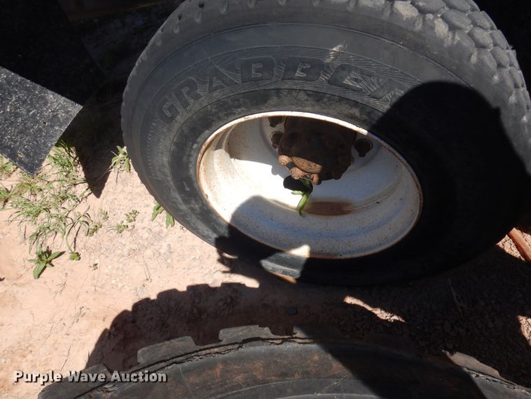 image for item KA9014 1981 International F2574  dump truck