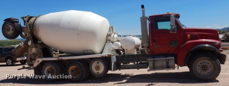 image for item KA9015 2006 Sterling L-Line  ready mix truck