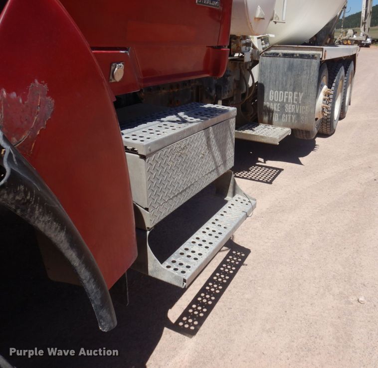 image for item KA9015 2006 Sterling L-Line  ready mix truck