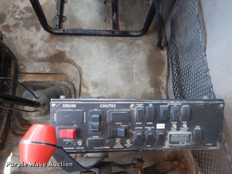 image for item KA9015 2006 Sterling L-Line  ready mix truck