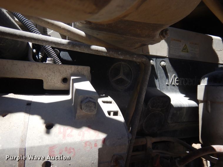 image for item KA9015 2006 Sterling L-Line  ready mix truck