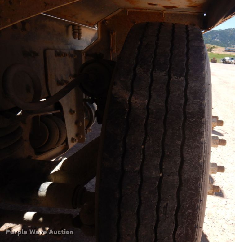 image for item KA9015 2006 Sterling L-Line  ready mix truck