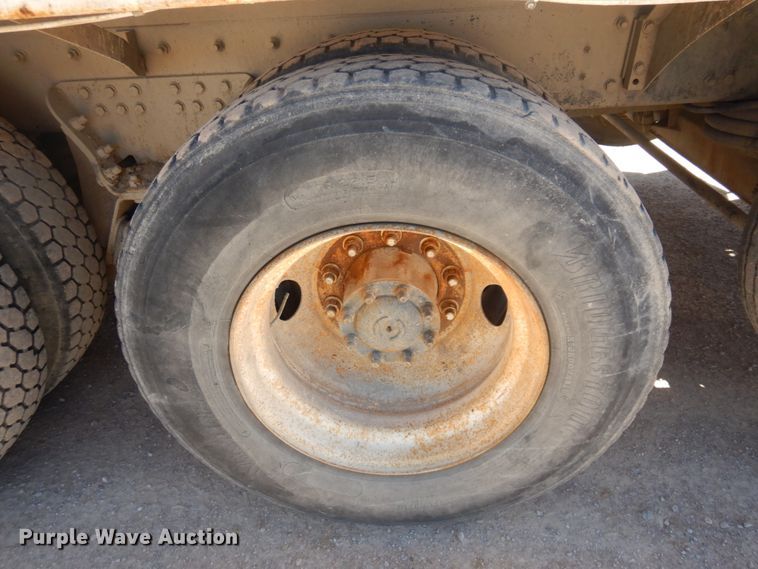 image for item KA9015 2006 Sterling L-Line  ready mix truck