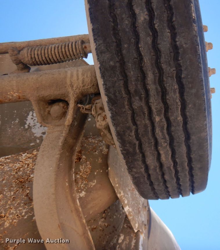 image for item KA9015 2006 Sterling L-Line  ready mix truck