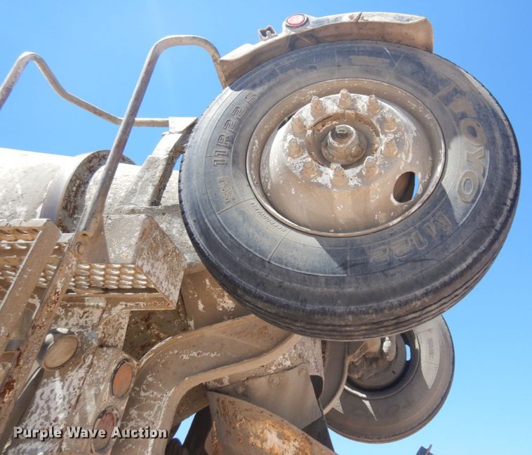 image for item KA9015 2006 Sterling L-Line  ready mix truck