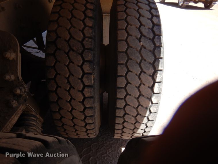 image for item KA9015 2006 Sterling L-Line  ready mix truck