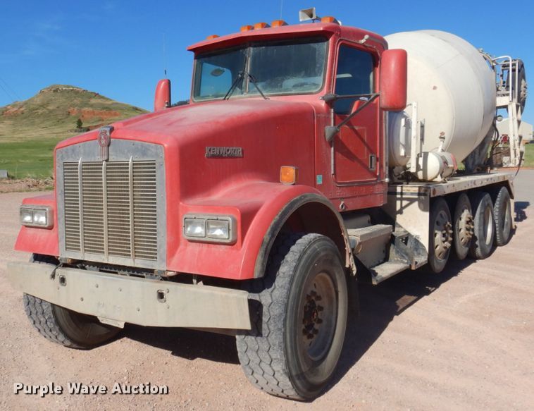 image for item KA9021 2001 Kenworth W900B  ready mix truck