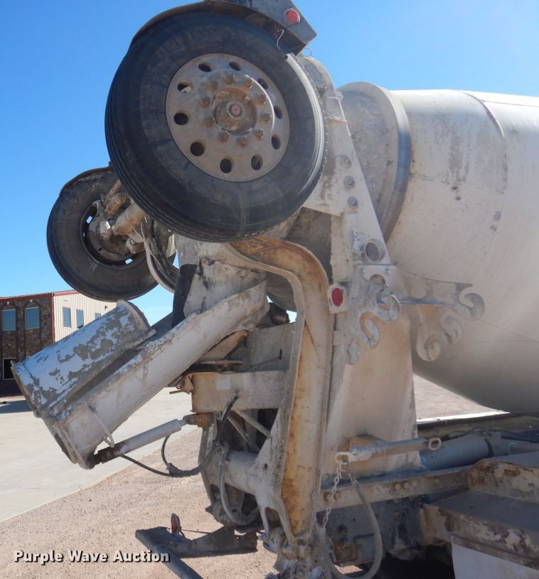 image for item KA9021 2001 Kenworth W900B  ready mix truck