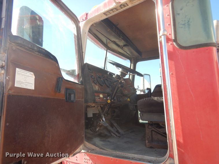 image for item KA9021 2001 Kenworth W900B  ready mix truck