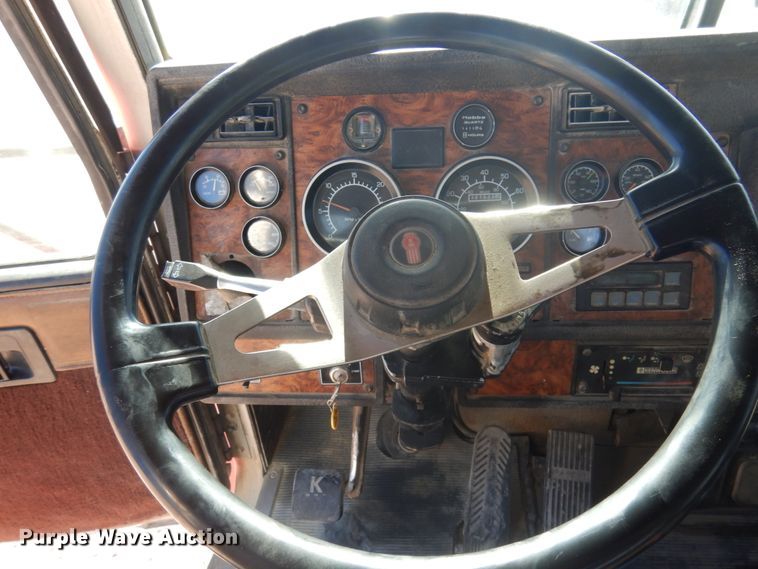 image for item KA9021 2001 Kenworth W900B  ready mix truck