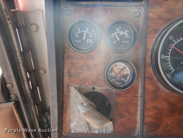 image for item KA9021 2001 Kenworth W900B  ready mix truck