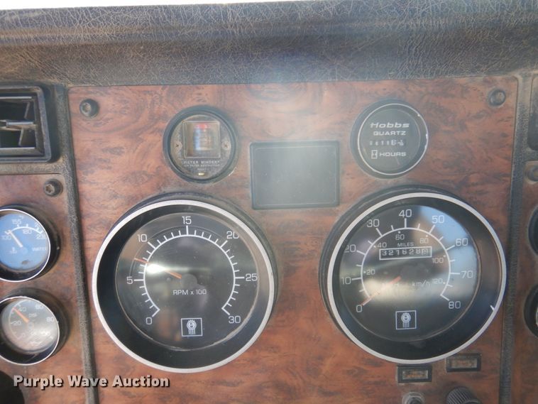 image for item KA9021 2001 Kenworth W900B  ready mix truck