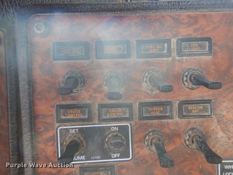 image for item KA9021 2001 Kenworth W900B  ready mix truck