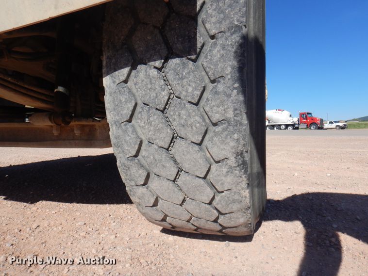 image for item KA9021 2001 Kenworth W900B  ready mix truck