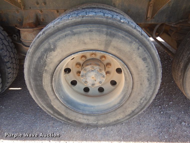 image for item KA9021 2001 Kenworth W900B  ready mix truck