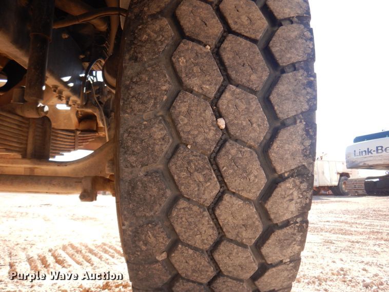 image for item KA9023 2006 Sterling L-Line  ready mix truck