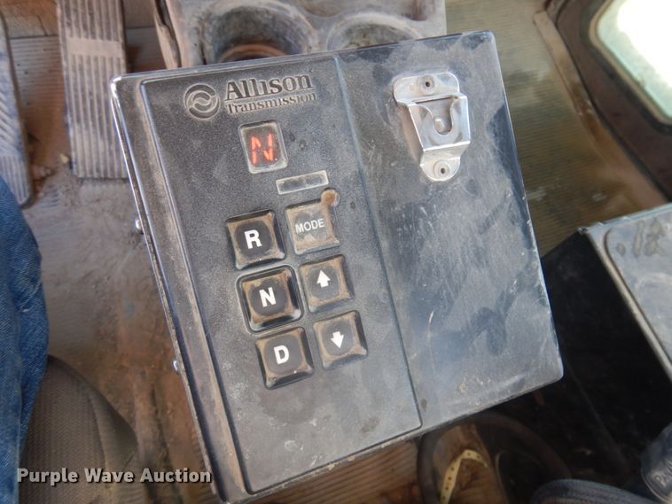 image for item KA9024 2003 Kenworth W900B  ready mix truck