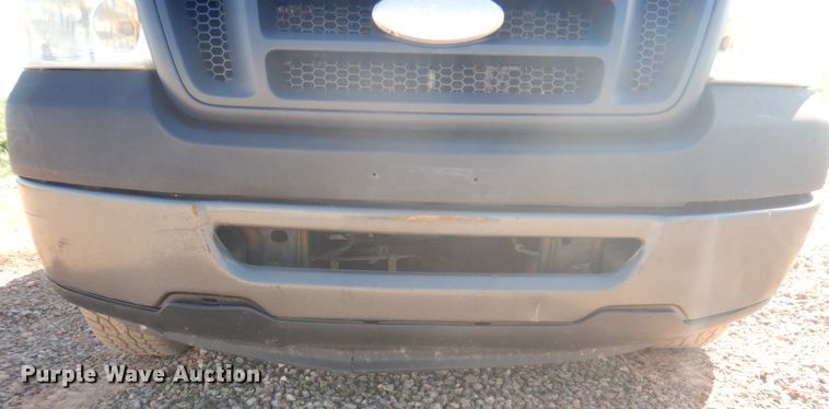 image for item KA9026 2006 Ford F150  pickup truck