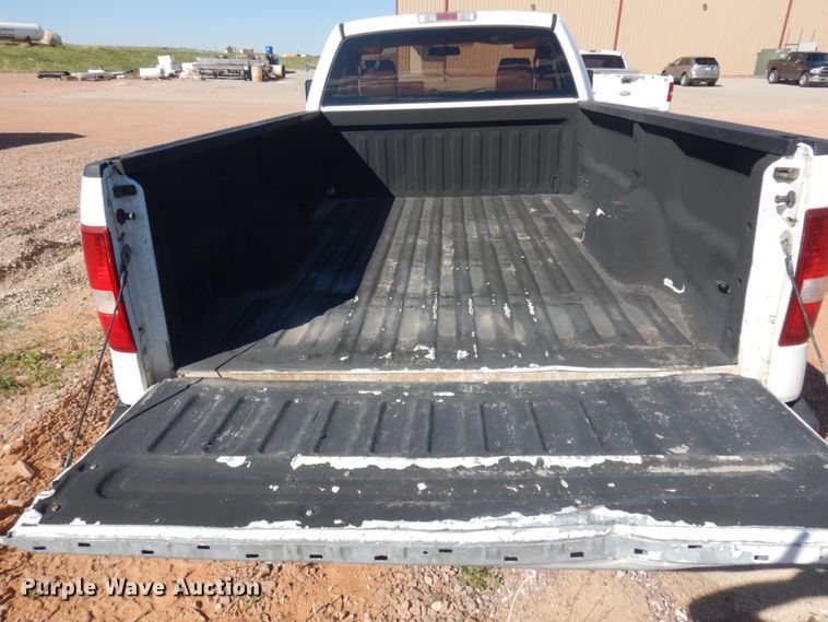 image for item KA9026 2006 Ford F150  pickup truck
