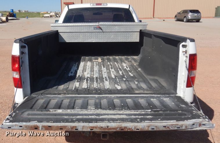 image for item KA9027 2006 Ford F150  pickup truck