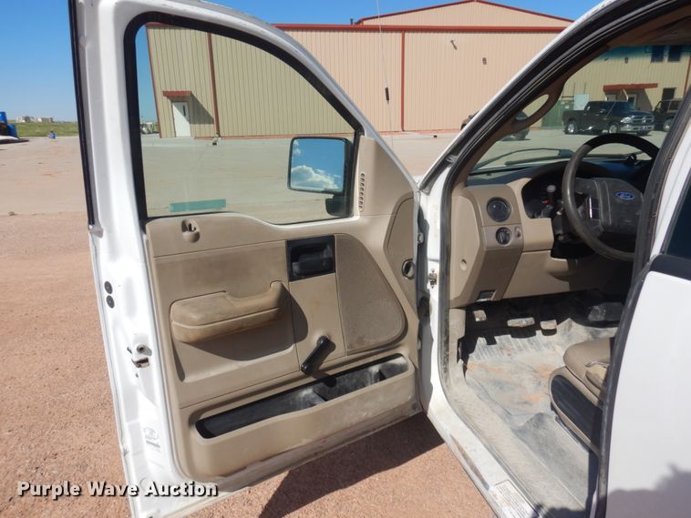 image for item KA9027 2006 Ford F150  pickup truck