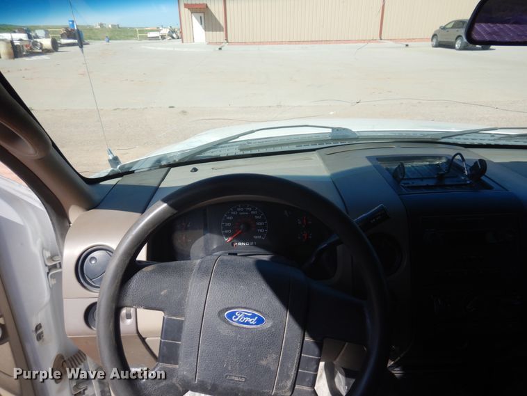 image for item KA9027 2006 Ford F150  pickup truck